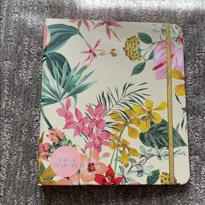 Travel Planner/Binder